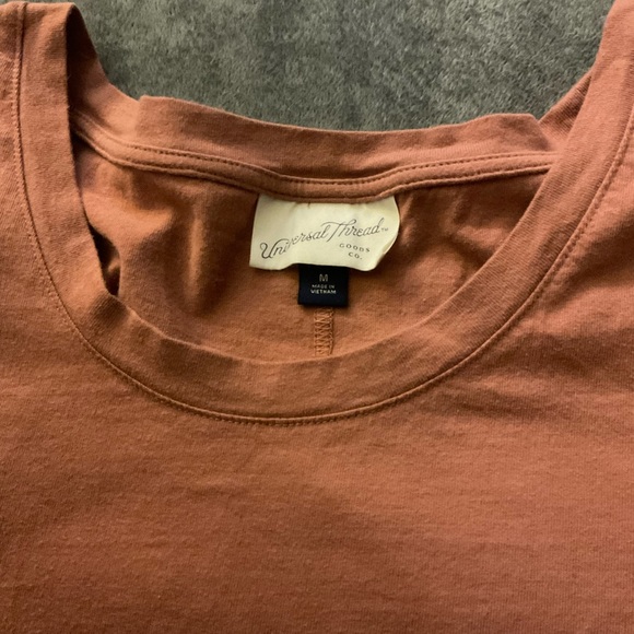 Universal Thread Rose Pink Tee - Picture 3 of 3